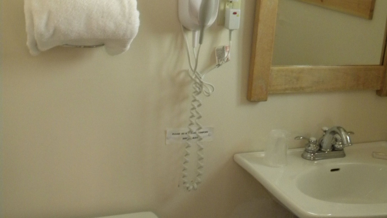 Photo of Bathroom in Wapiti