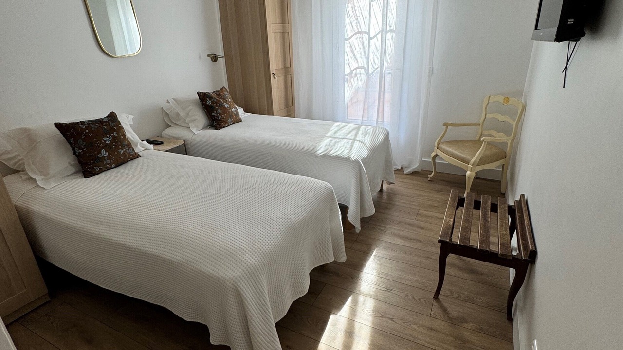 Photo of Bedroom in Le Lavandou
