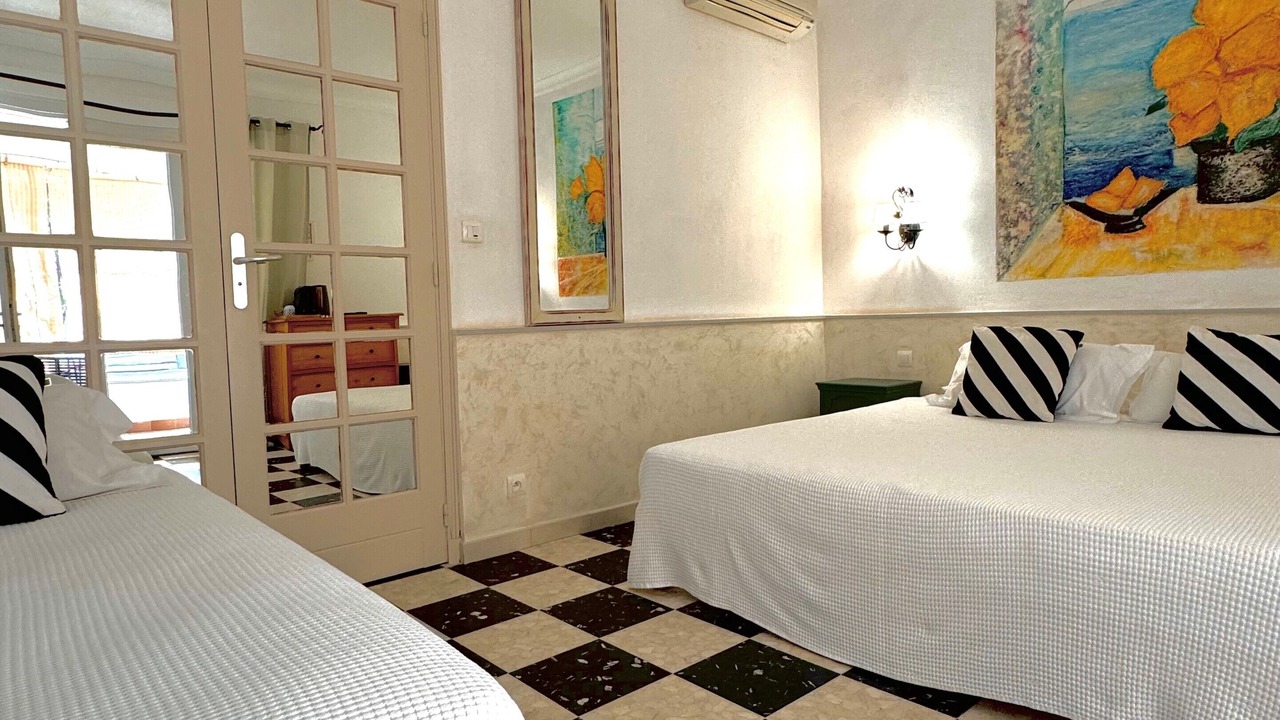 Photo of Bedroom in Le Lavandou
