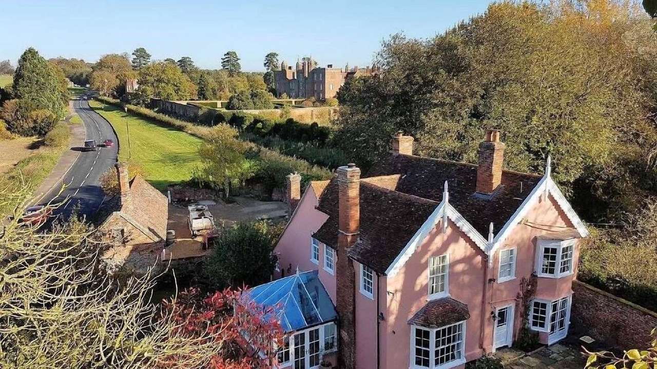 Photo of Outdoor in Long Melford