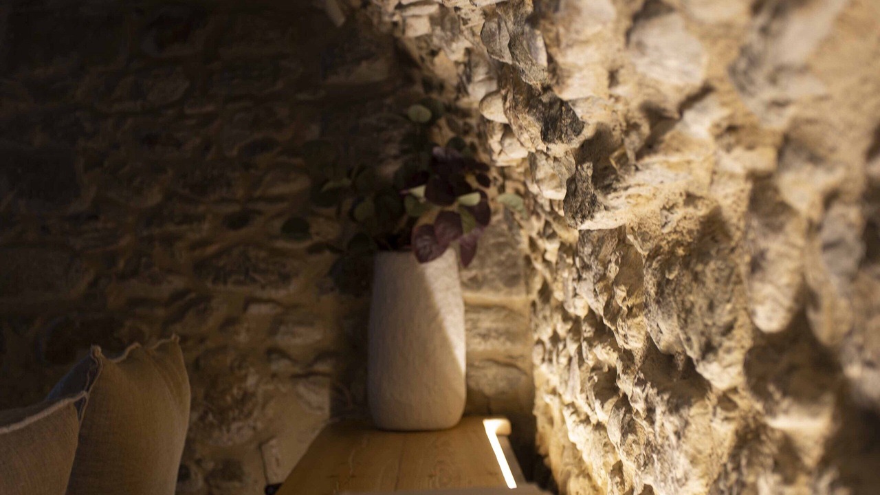 Photo of Others in Monells