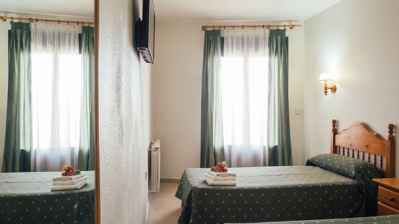 Photo of Bedroom in Villar de Olalla