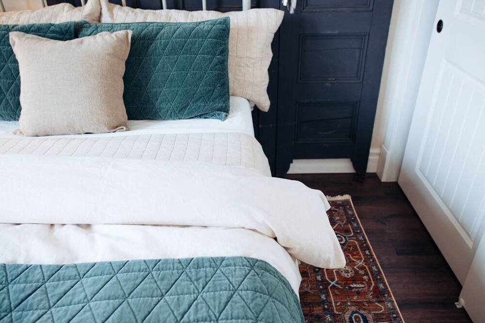 Photo of Bedroom in Penngrove