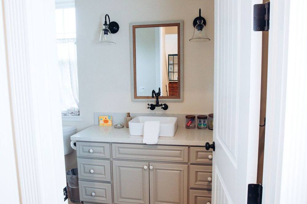 Photo of Bathroom in Penngrove