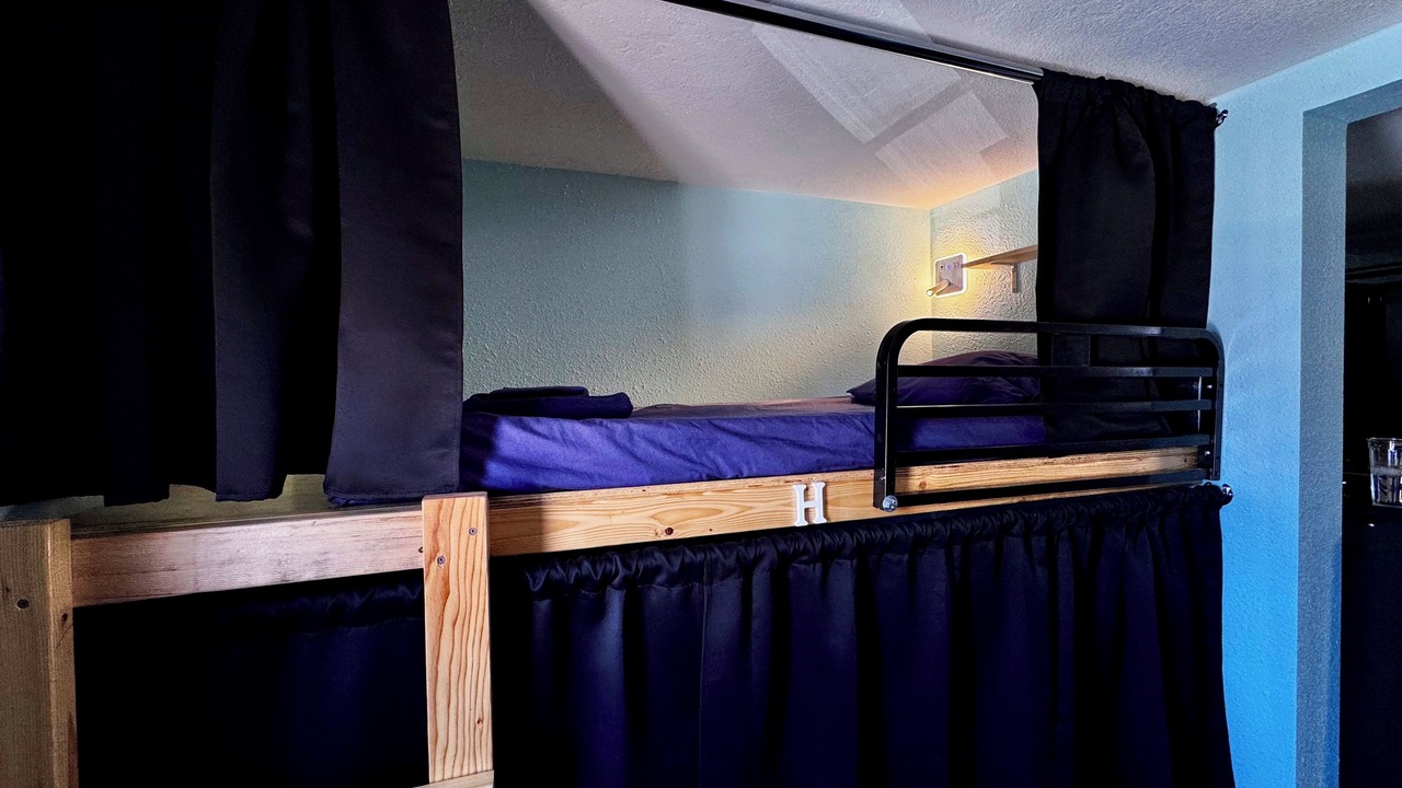 Photo of Bedroom in Gateway District