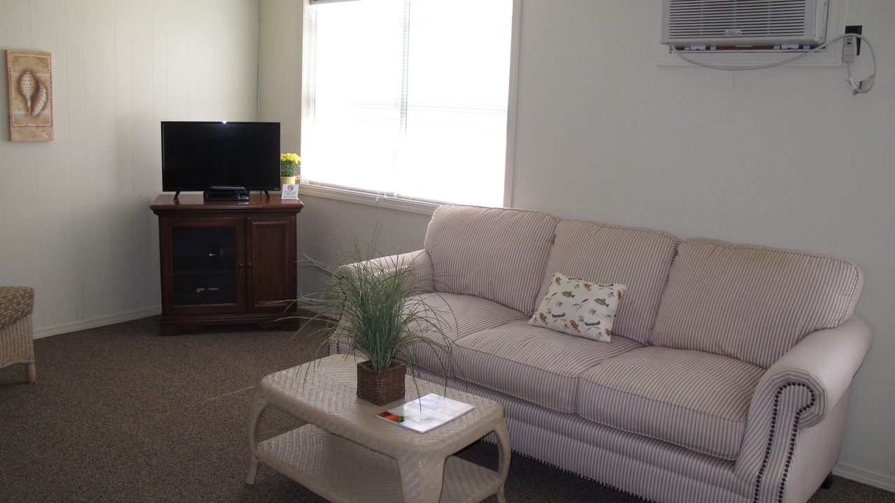 Photo of Bedroom in Lakeside