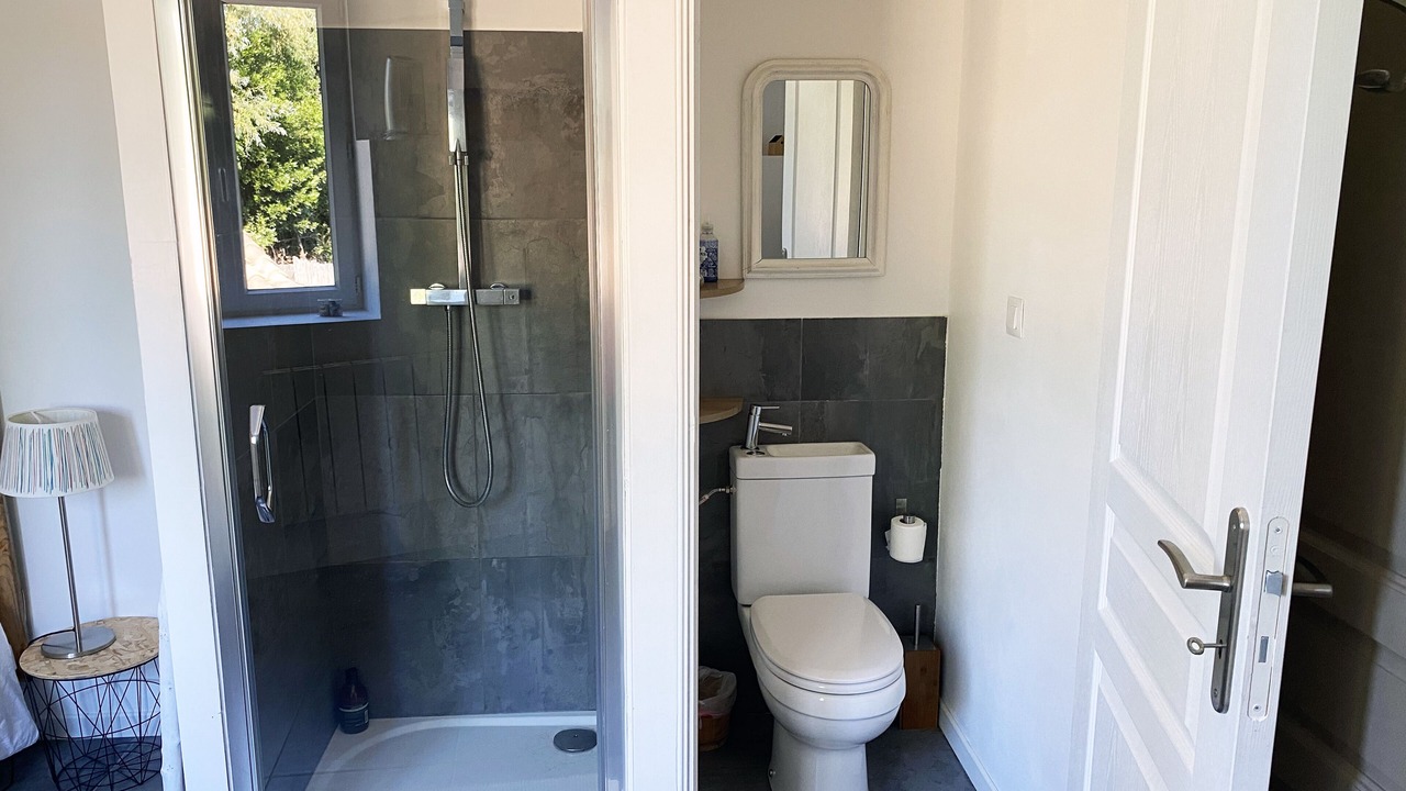 Photo of Bathroom in Chateaurenard