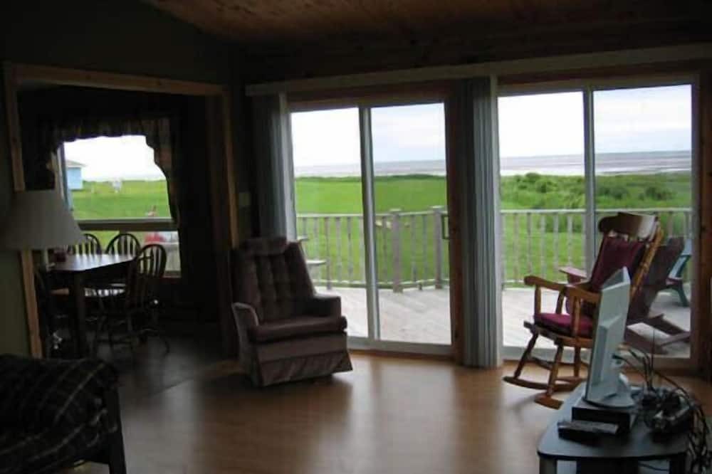 Photo of Livingroom in Tryon