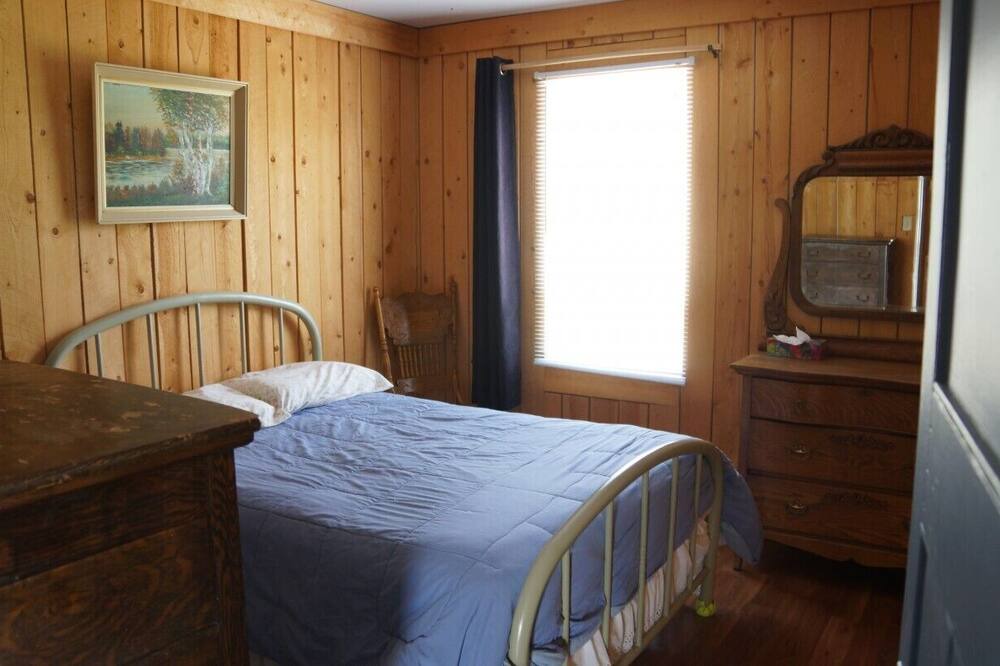 Photo of Bedroom in Larder Lake