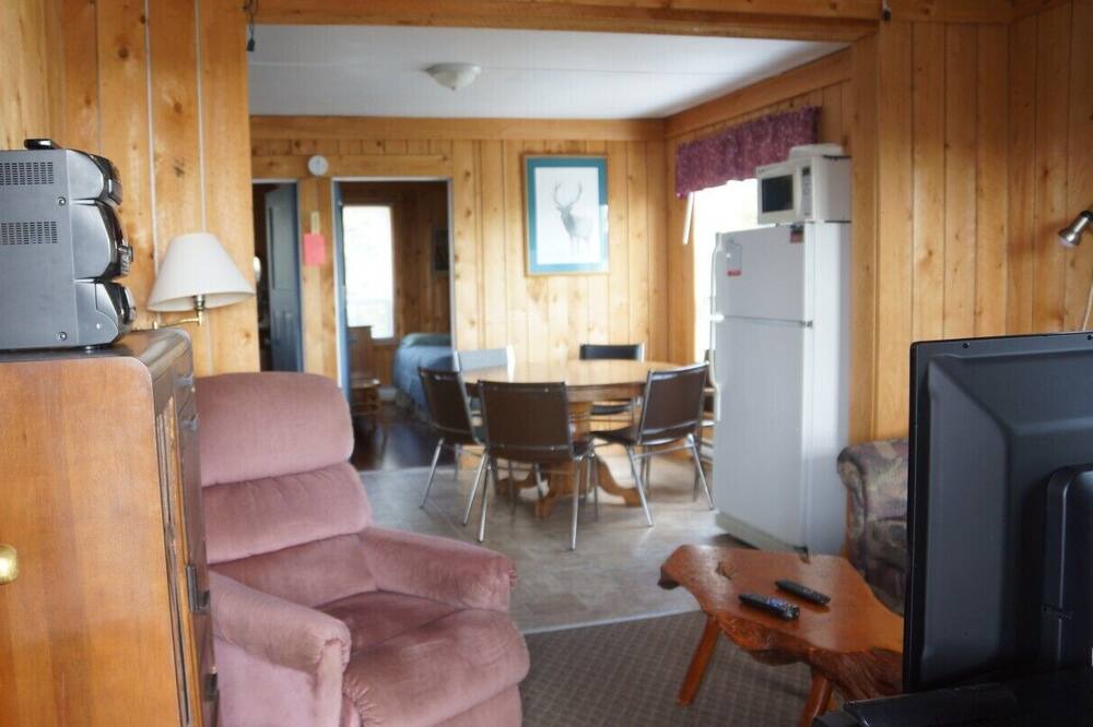 Photo of Livingroom in Larder Lake
