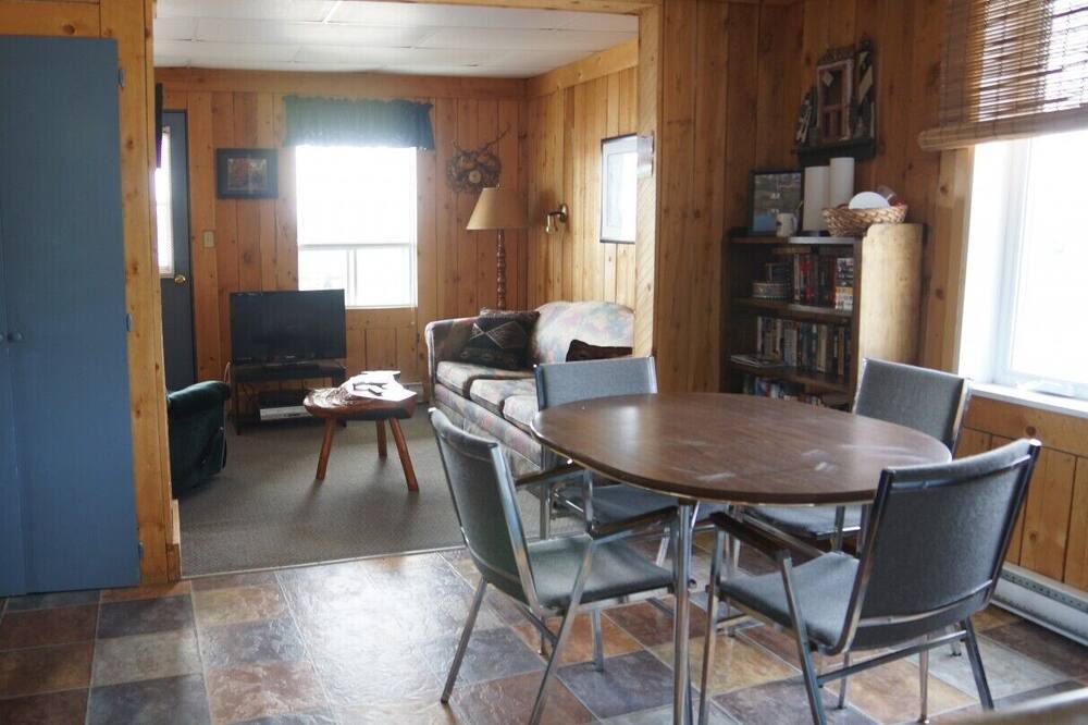 Photo of Kitchen in Larder Lake