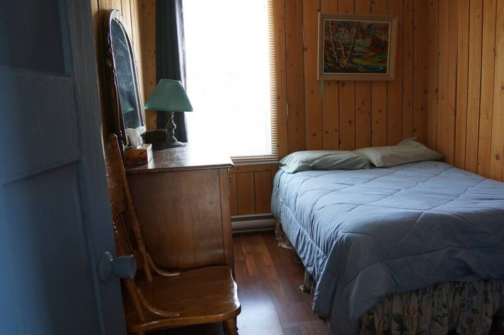 Photo of Bedroom in Larder Lake