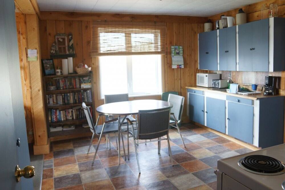 Photo of Kitchen in Larder Lake