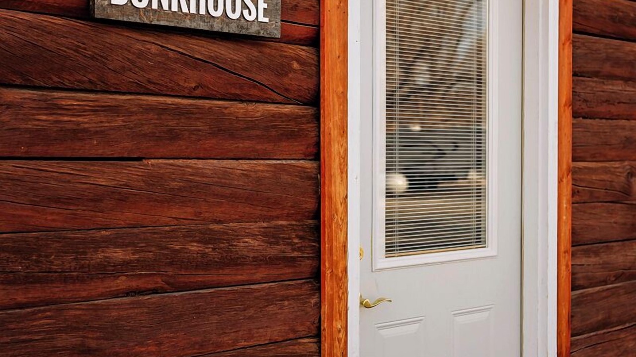 Photo of Outdoor in Shell