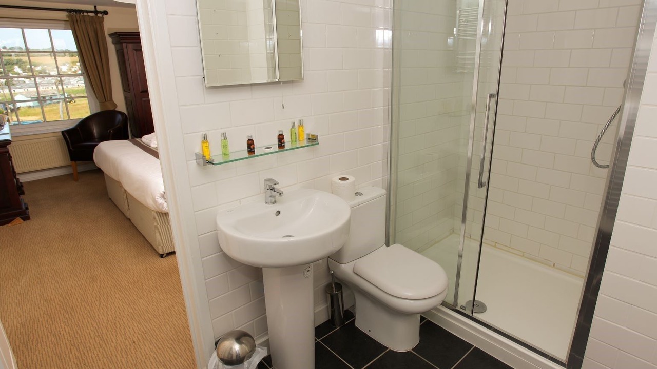 Photo of Bathroom in West Bay