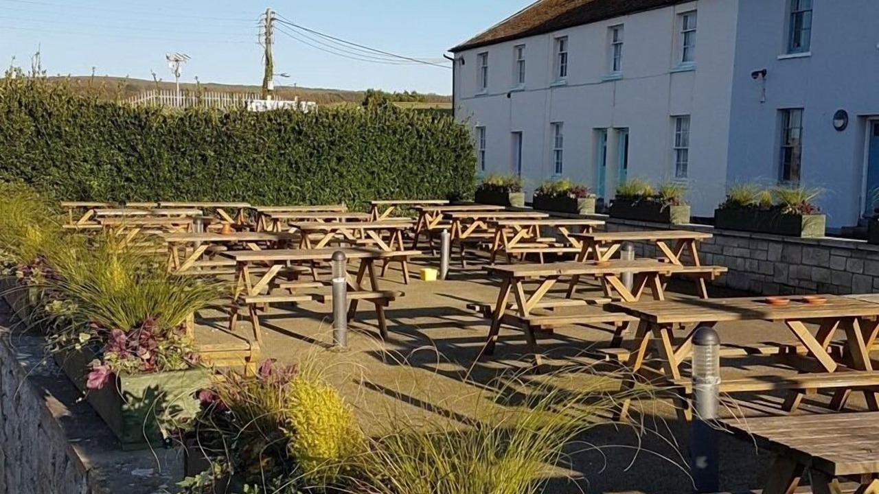 Photo of Outdoor in West Bay