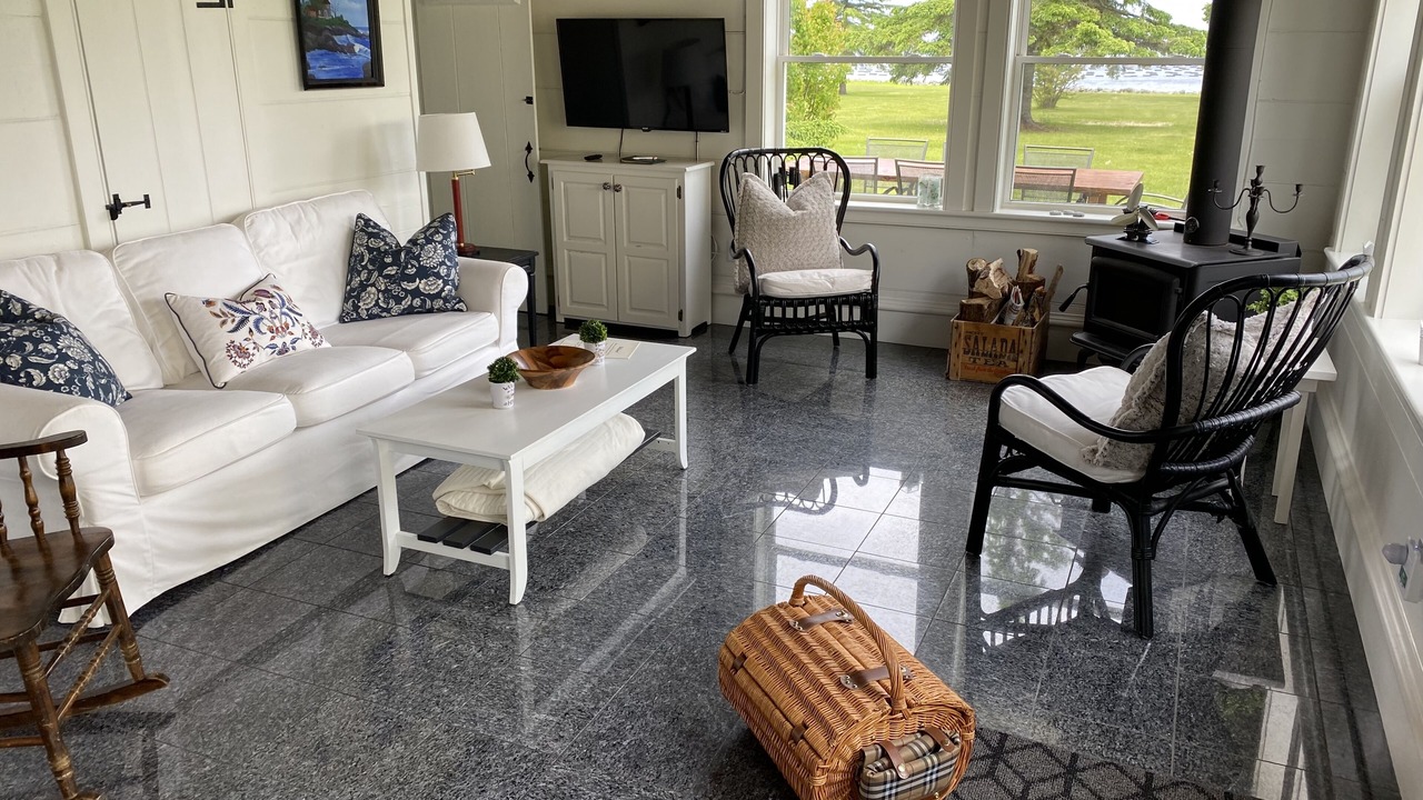 Photo of Livingroom in Pirogue