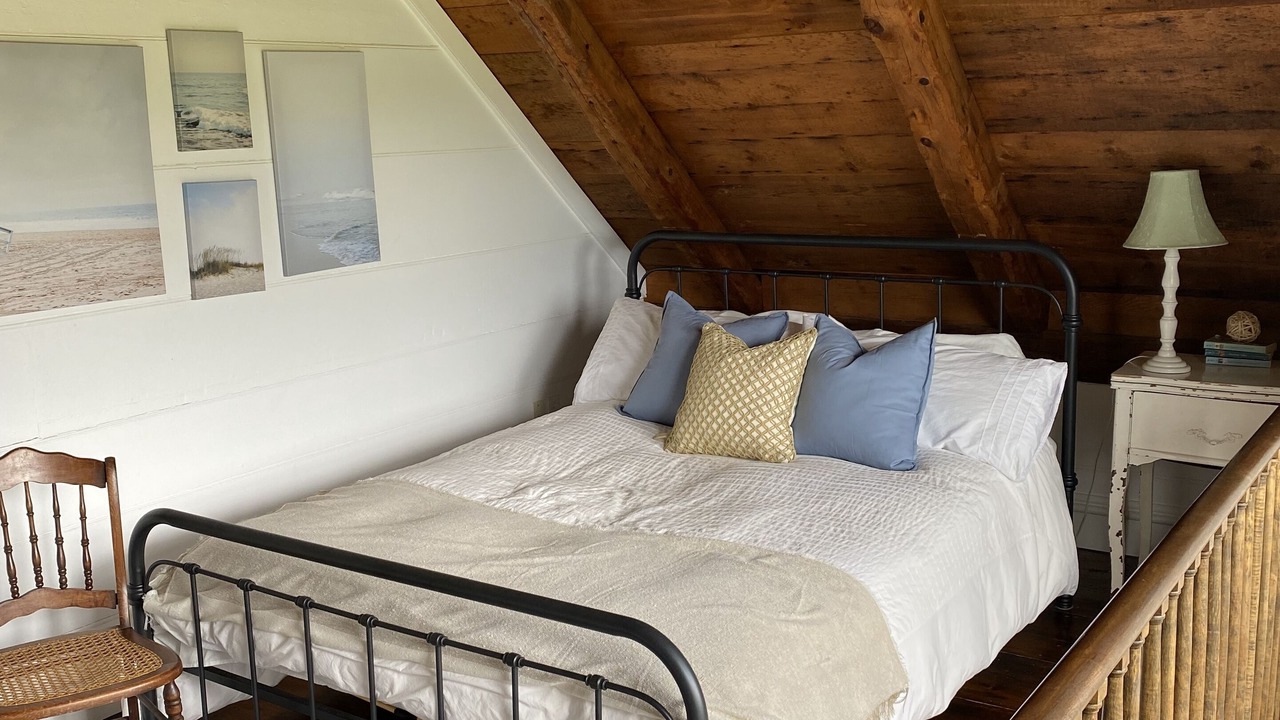 Photo of Others in Pirogue