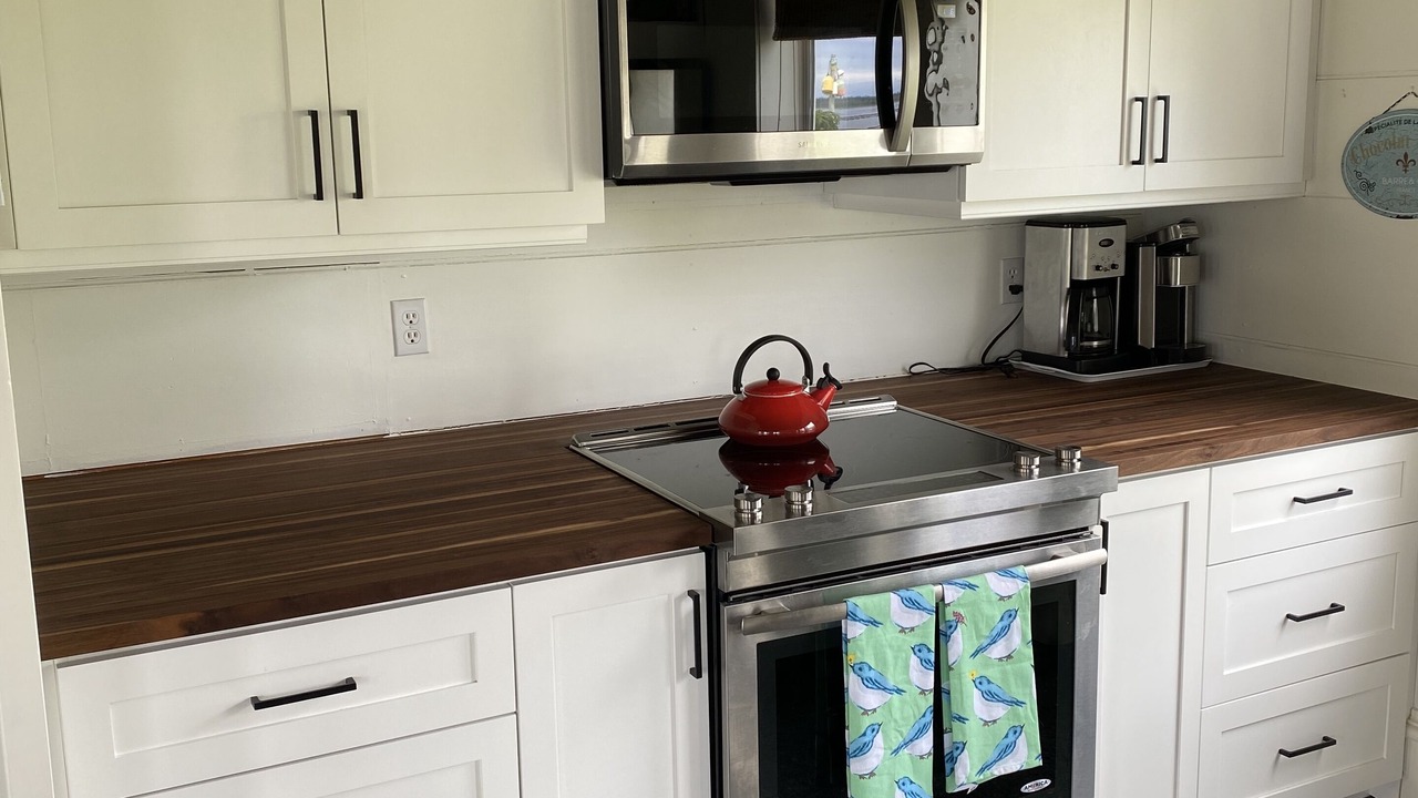 Photo of Kitchen in Pirogue