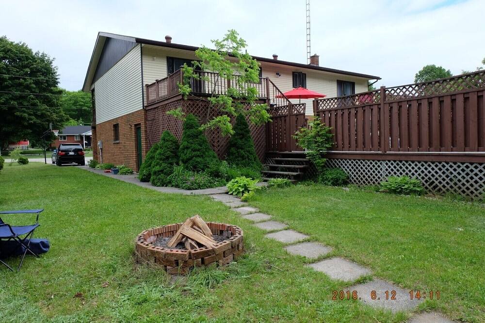 Photo of Outdoor in Tiny