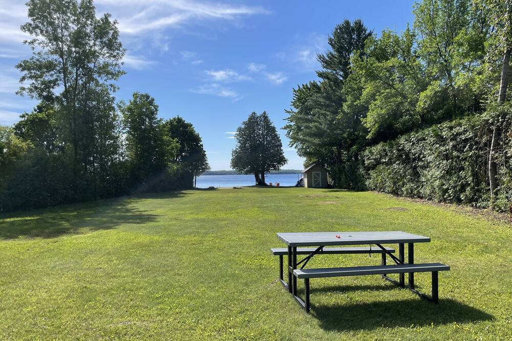Photo of Outdoor in Victoria Road