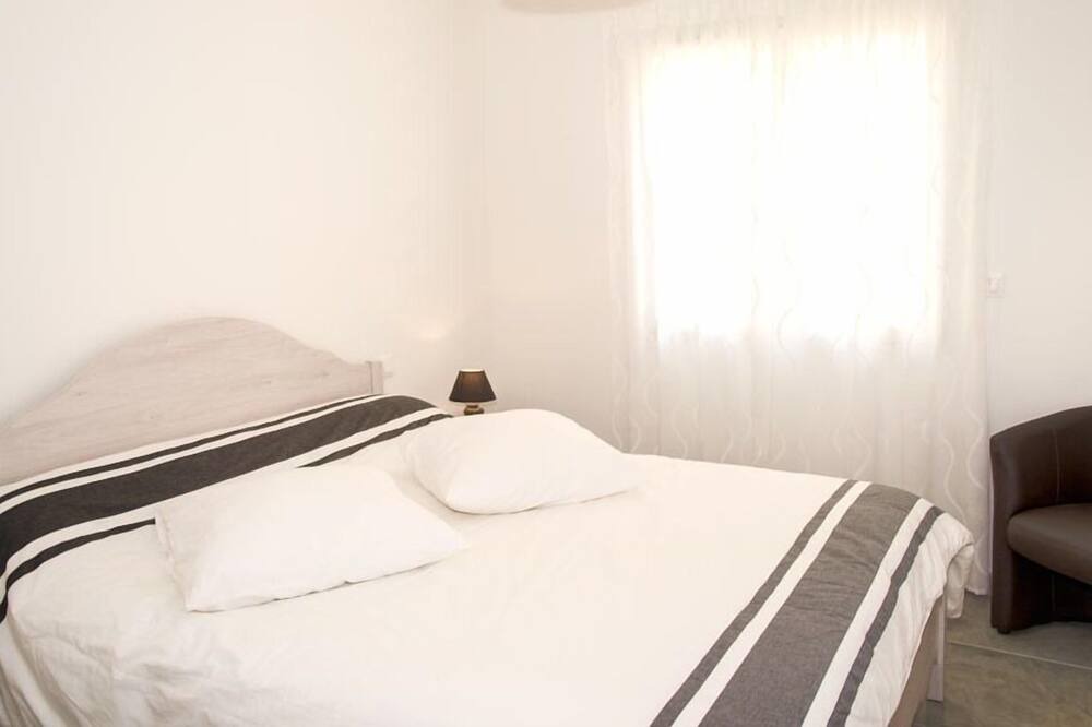 Photo of Others in Marseillan