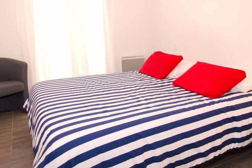 Photo of Others in Marseillan