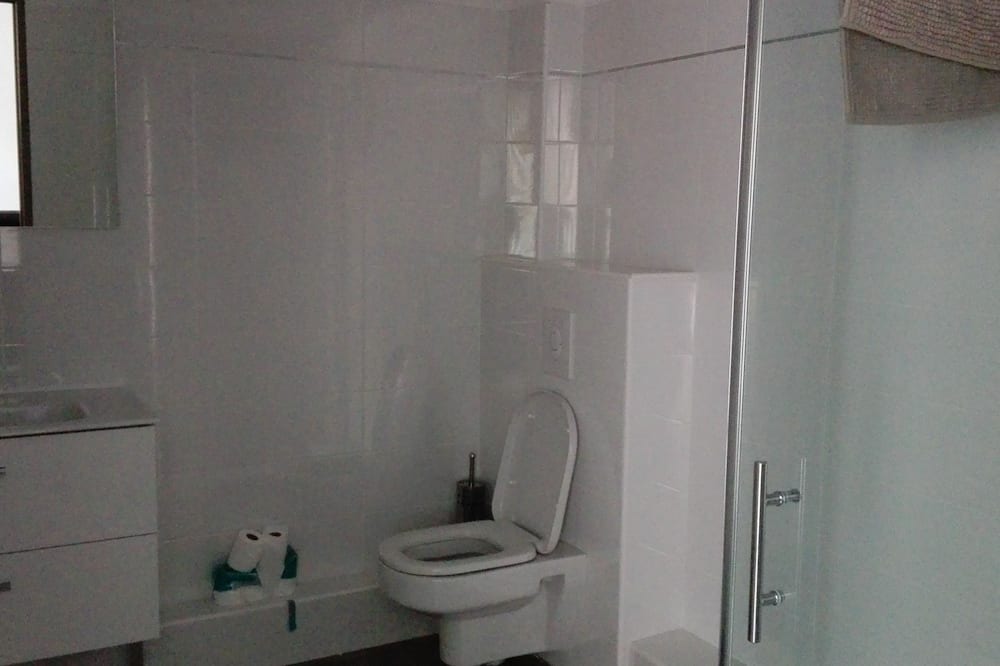 Photo of Bathroom in Marseillan