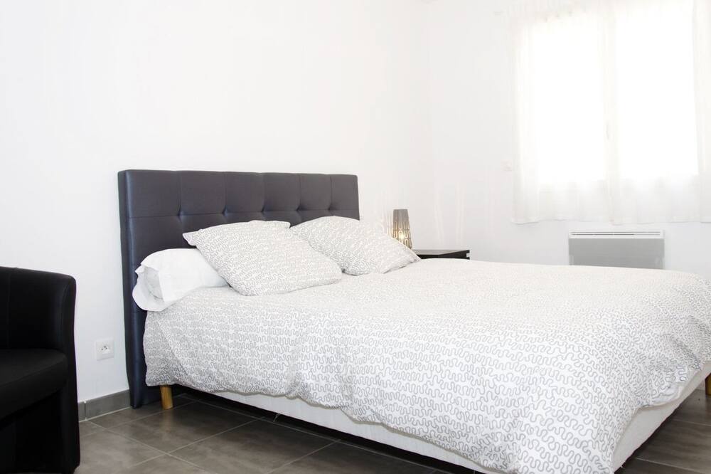 Photo of Others in Marseillan