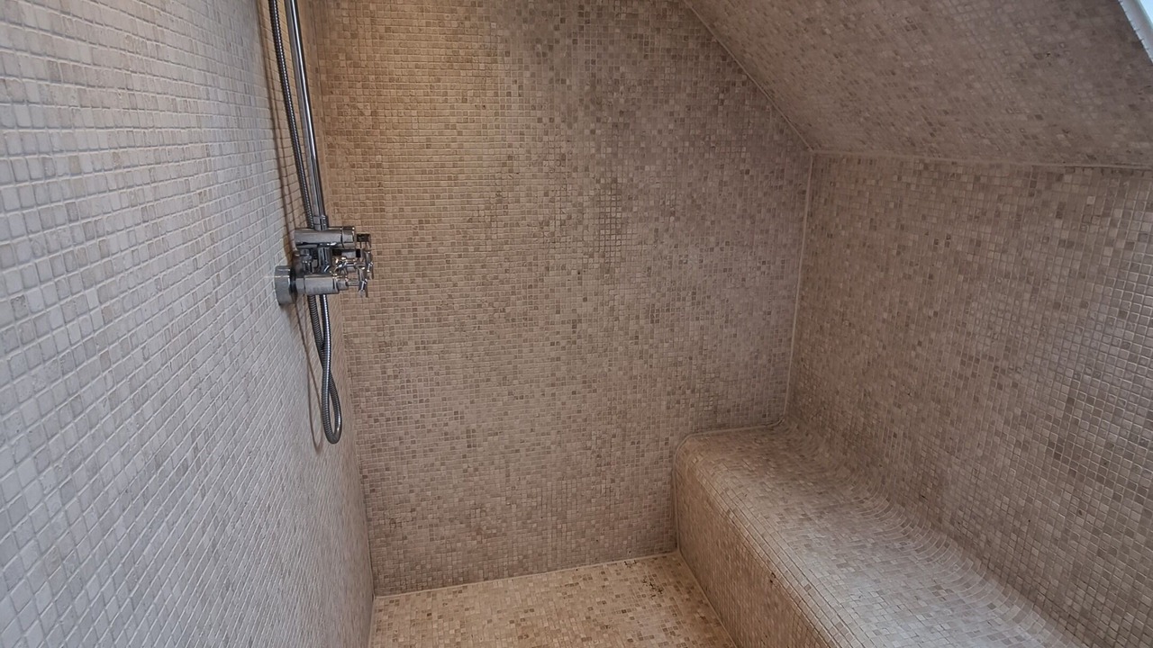 Photo of Bathroom in St Wenn