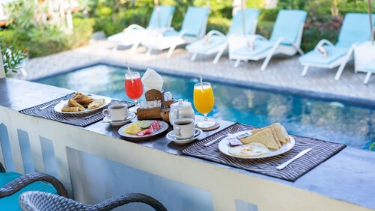 Photo of Others in Mushroom Bay