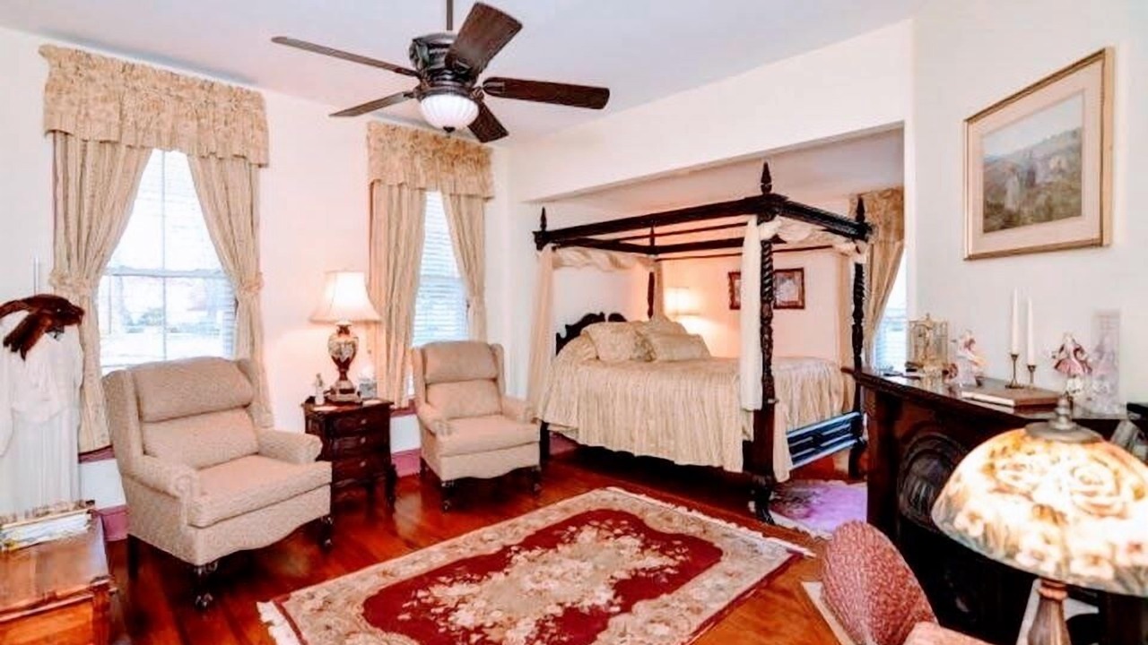 Photo of Others in Colonial Beach