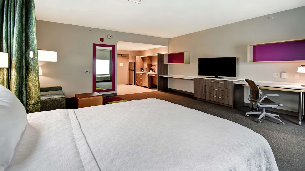Photo of Bedroom in Eagan
