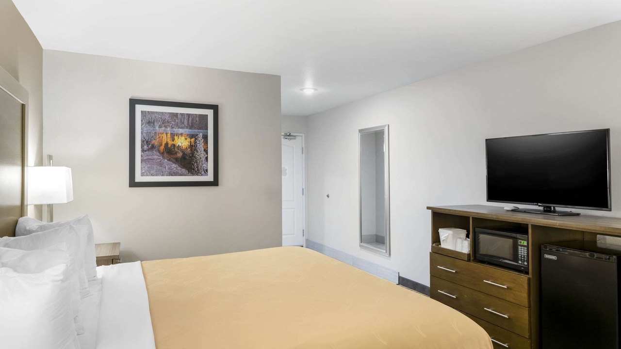 Photo of Bedroom in Carlsbad