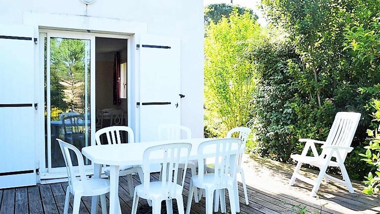 Photo of Outdoor in Rouret
