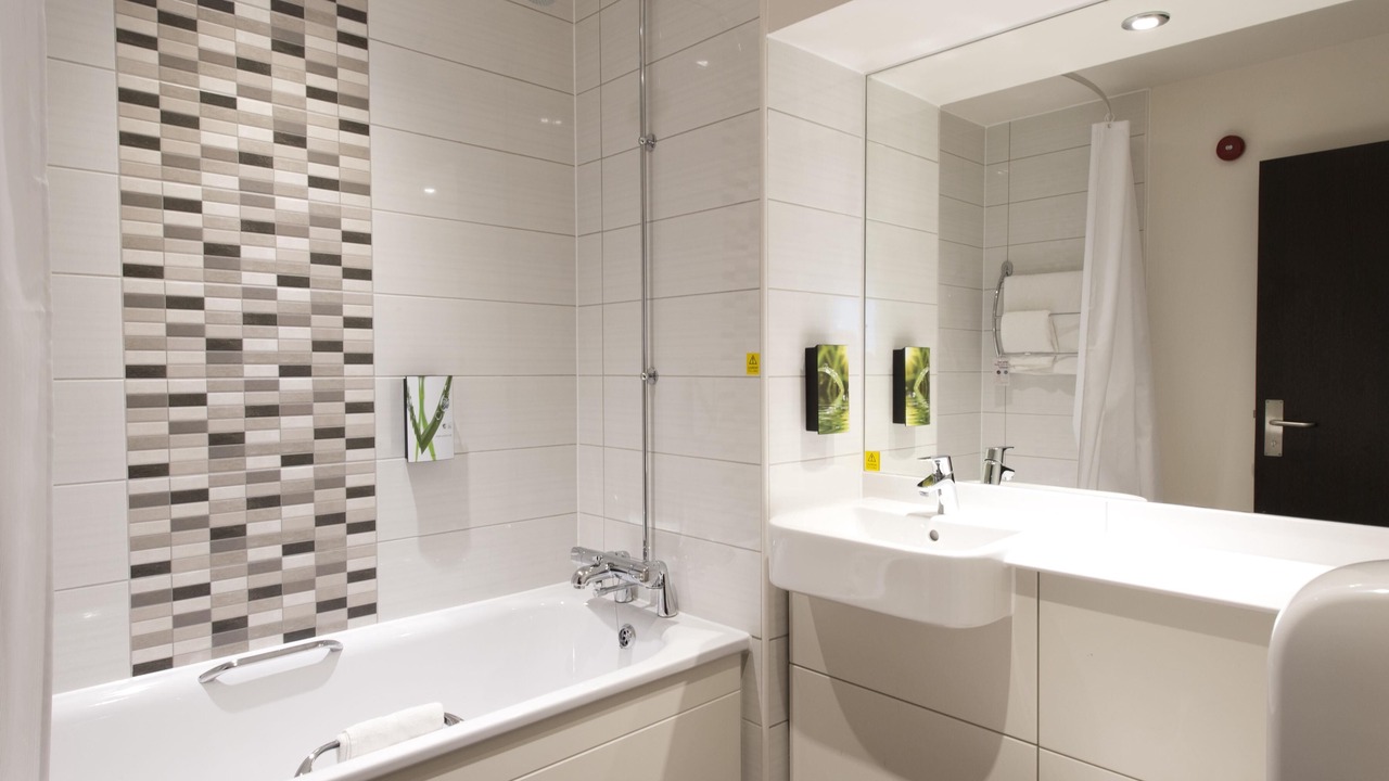 Photo of Bathroom in Seaton