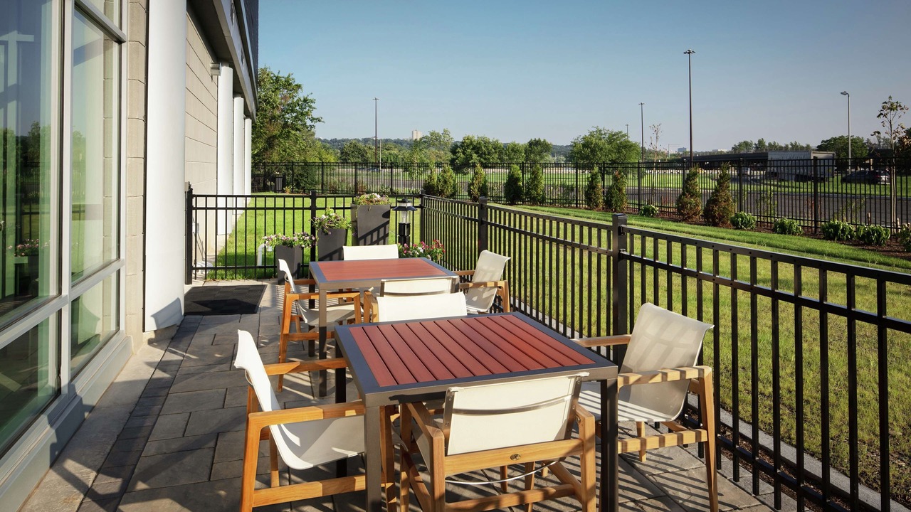 Photo of Patio Balcony in Teaneck