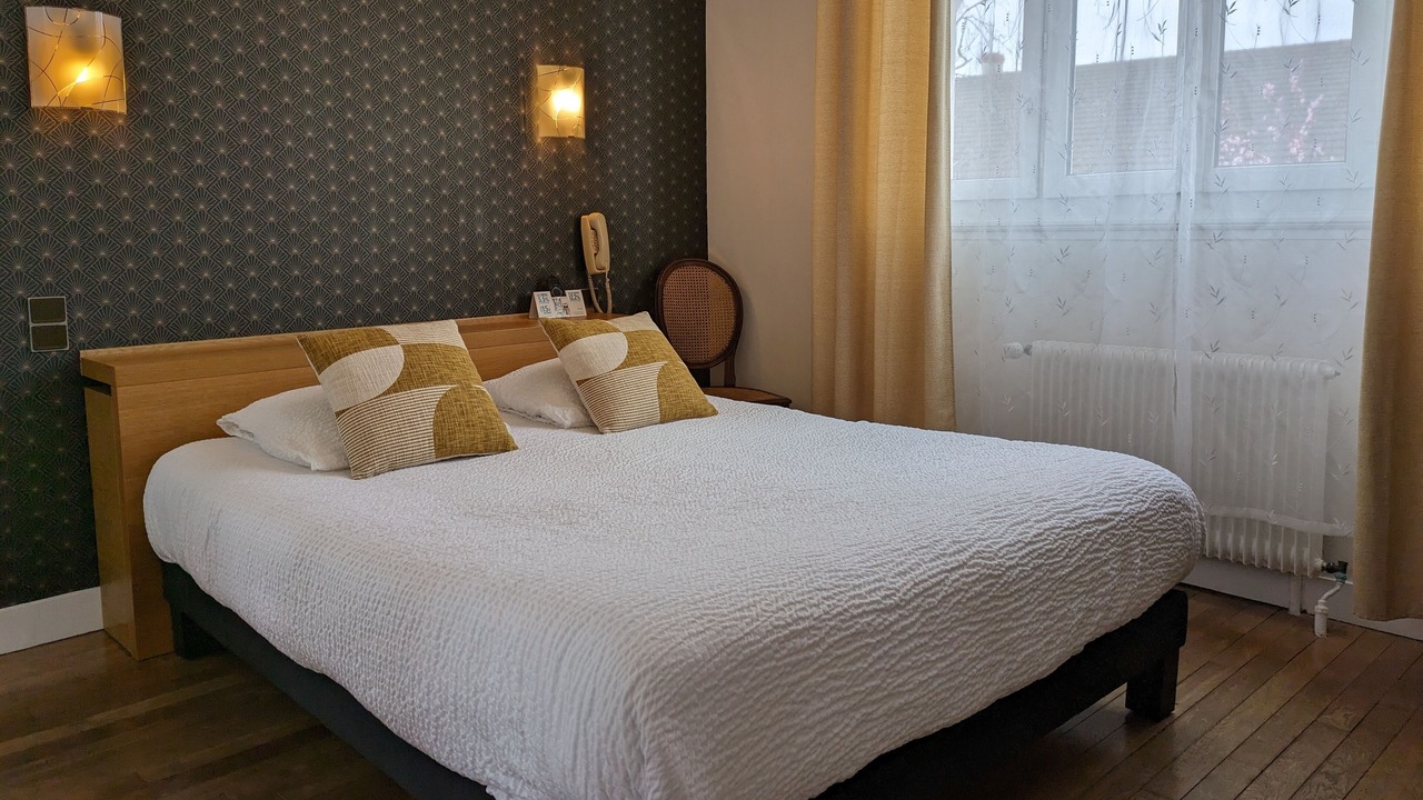 Photo of Bedroom in Mont-pres-Chambord