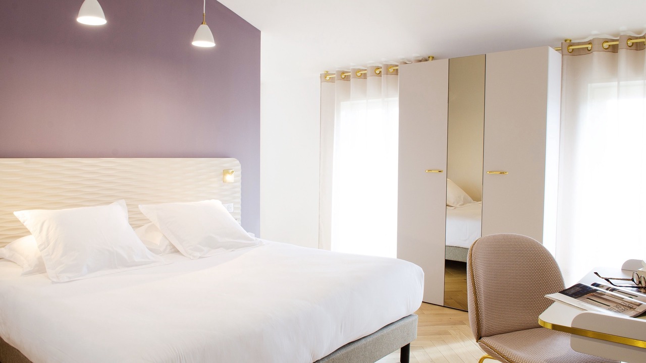 Photo of Bedroom in Beziers City Centre