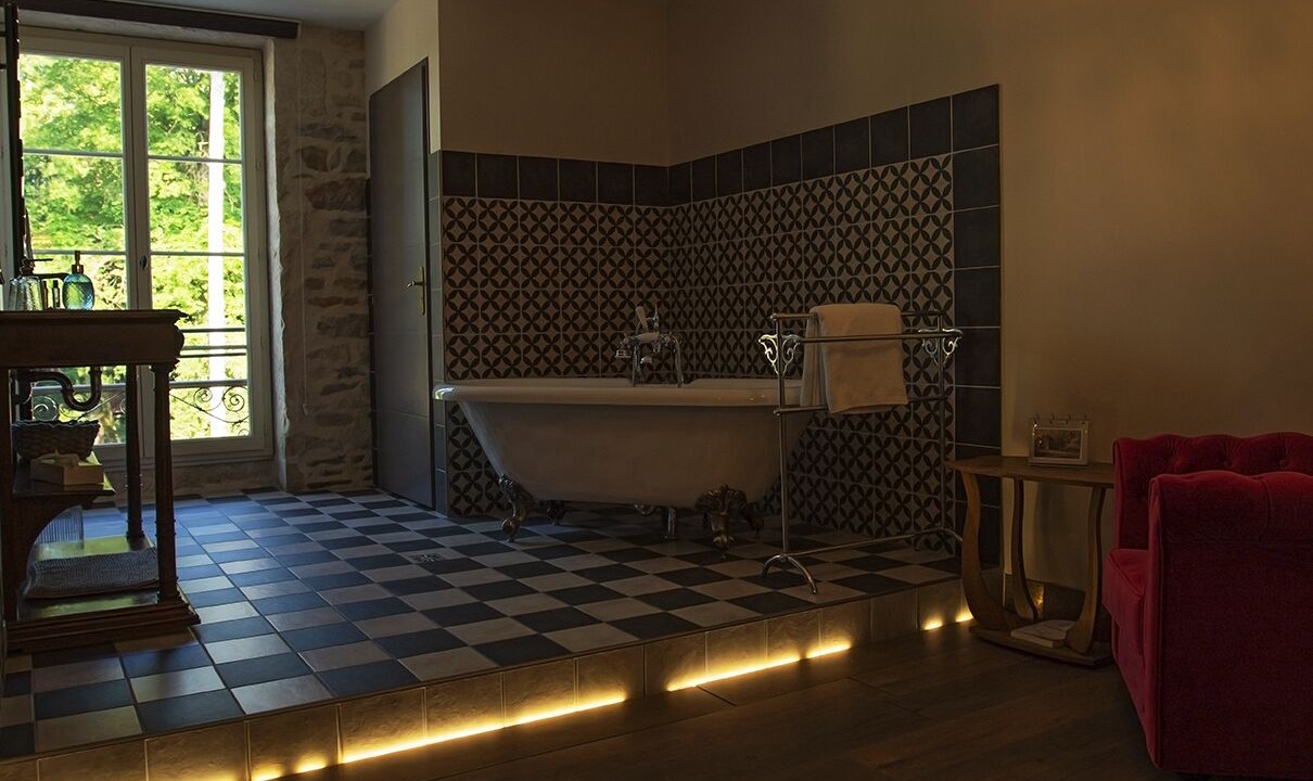 Photo of Others in Tournus