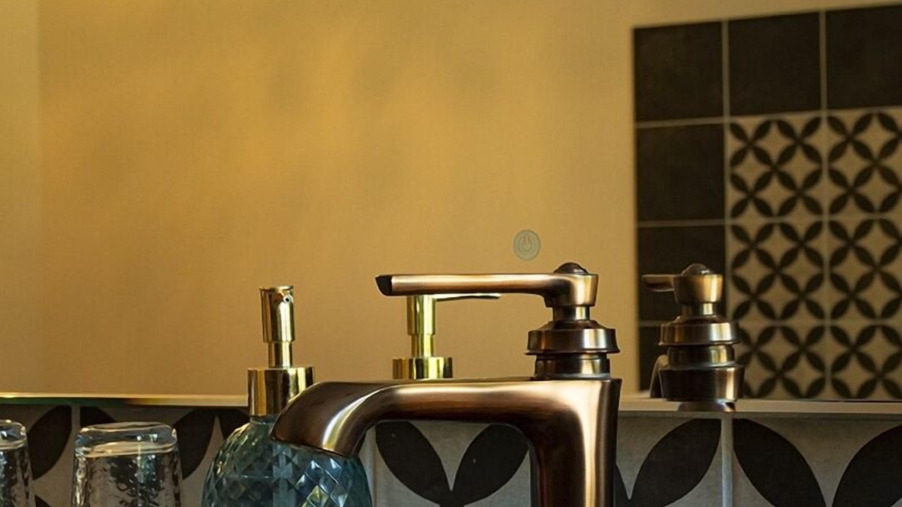 Photo of Bathroom in Tournus