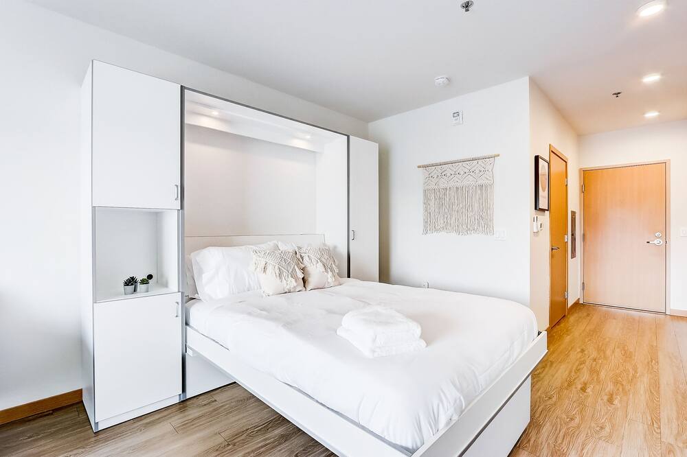 Photo of Bedroom in Lower East Side