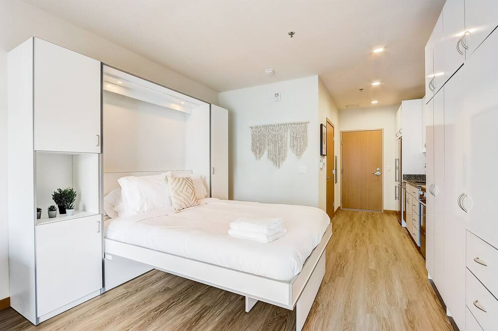 Photo of Bedroom in Lower East Side