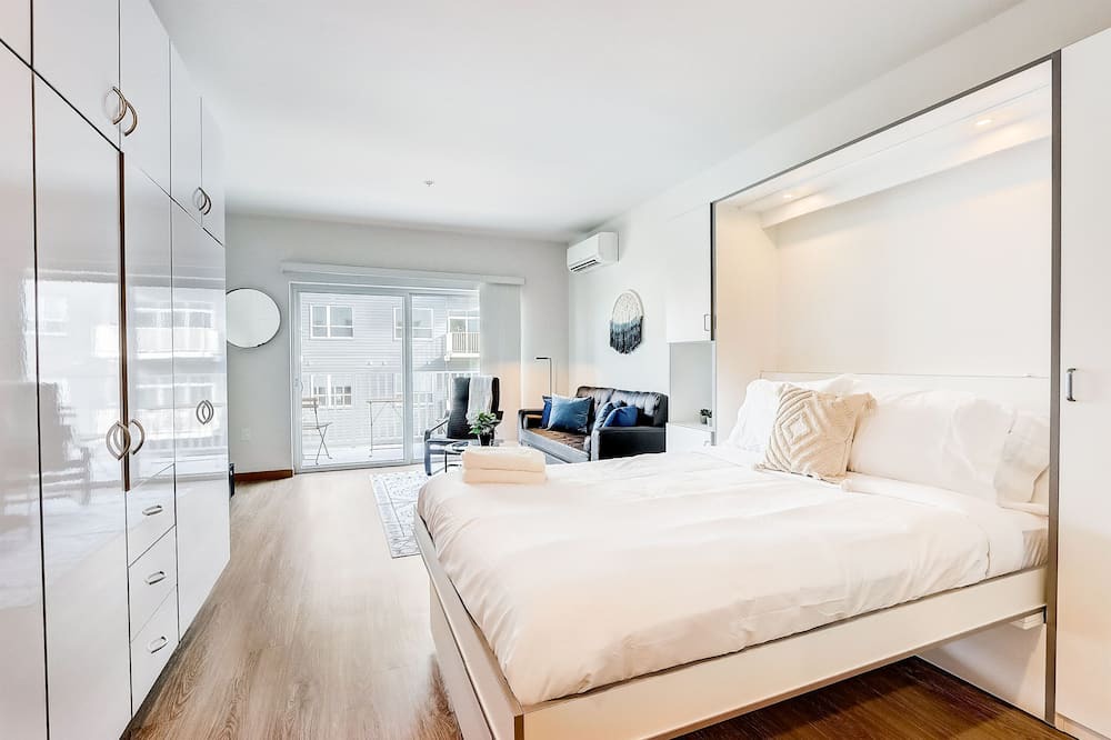 Photo of Bedroom in Lower East Side