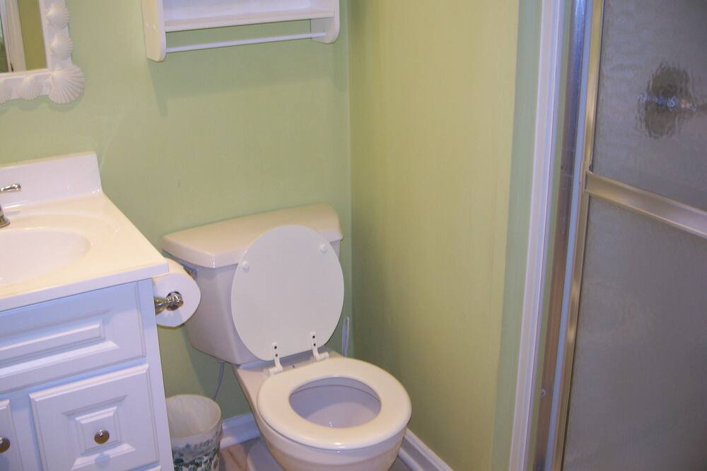 Photo of Bathroom in Crescent Beach