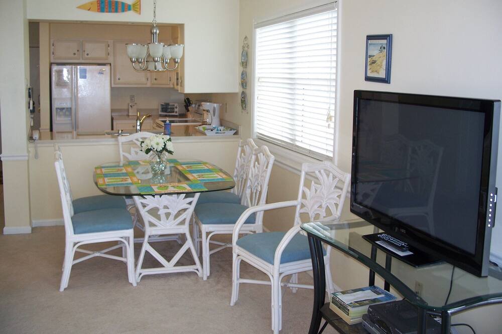 Photo of Kitchen in Crescent Beach