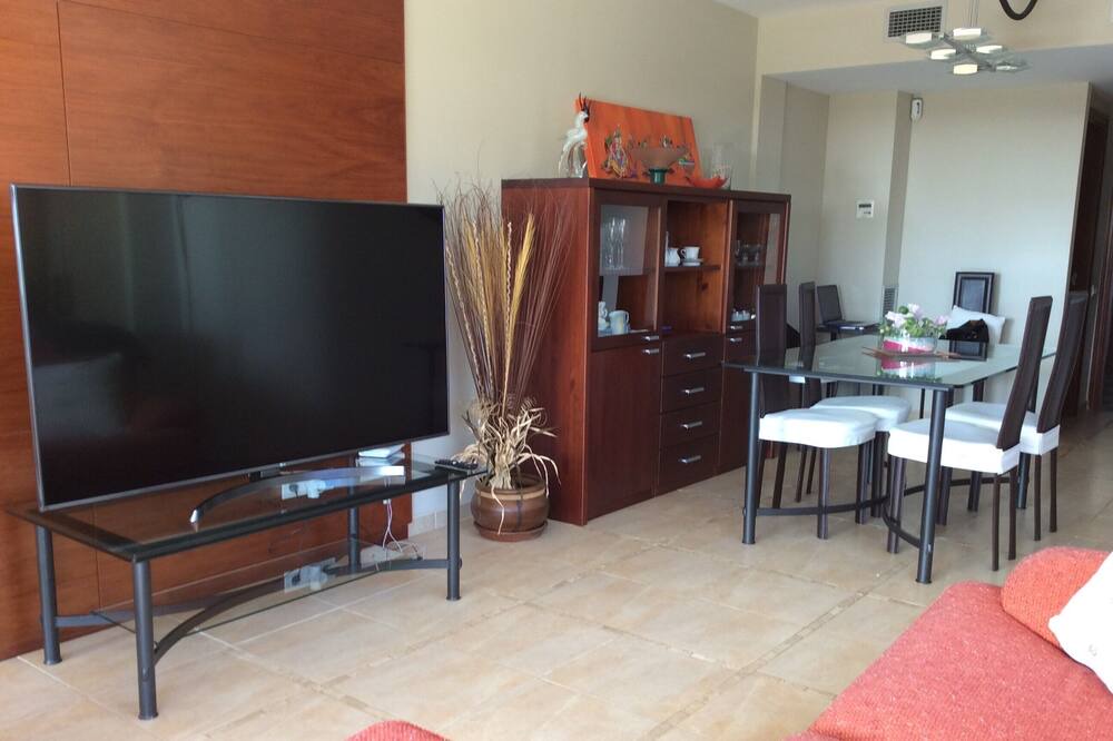 Photo of Livingroom in Bonmont Terres Noves