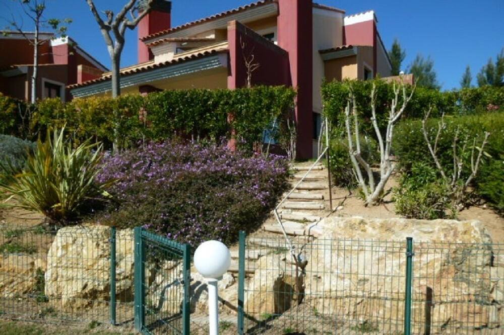 Photo of Outdoor in Bonmont Terres Noves