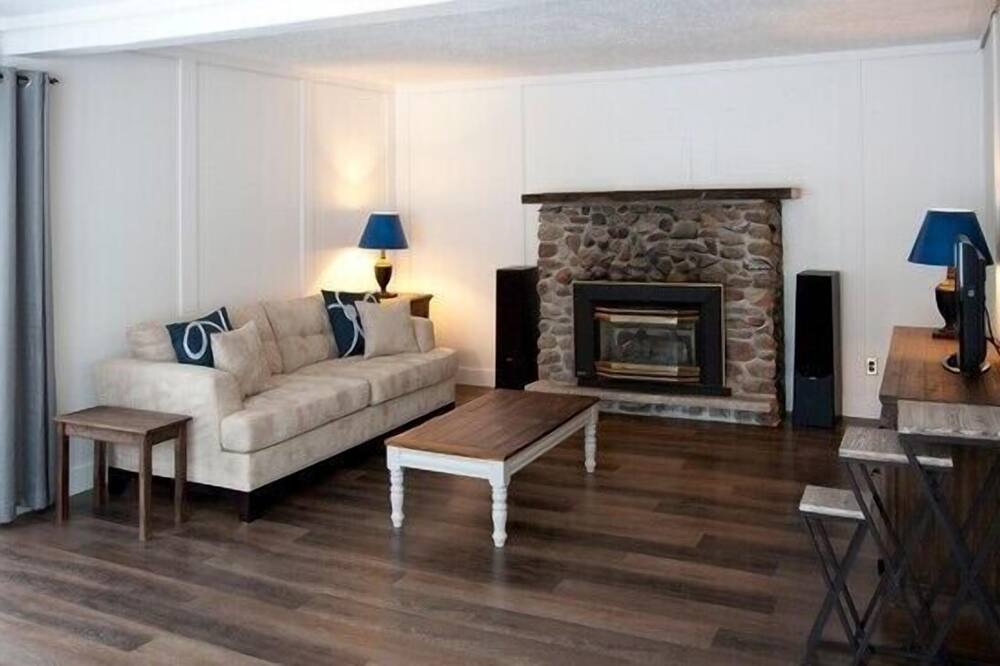 Photo of Bedroom in Collingwood