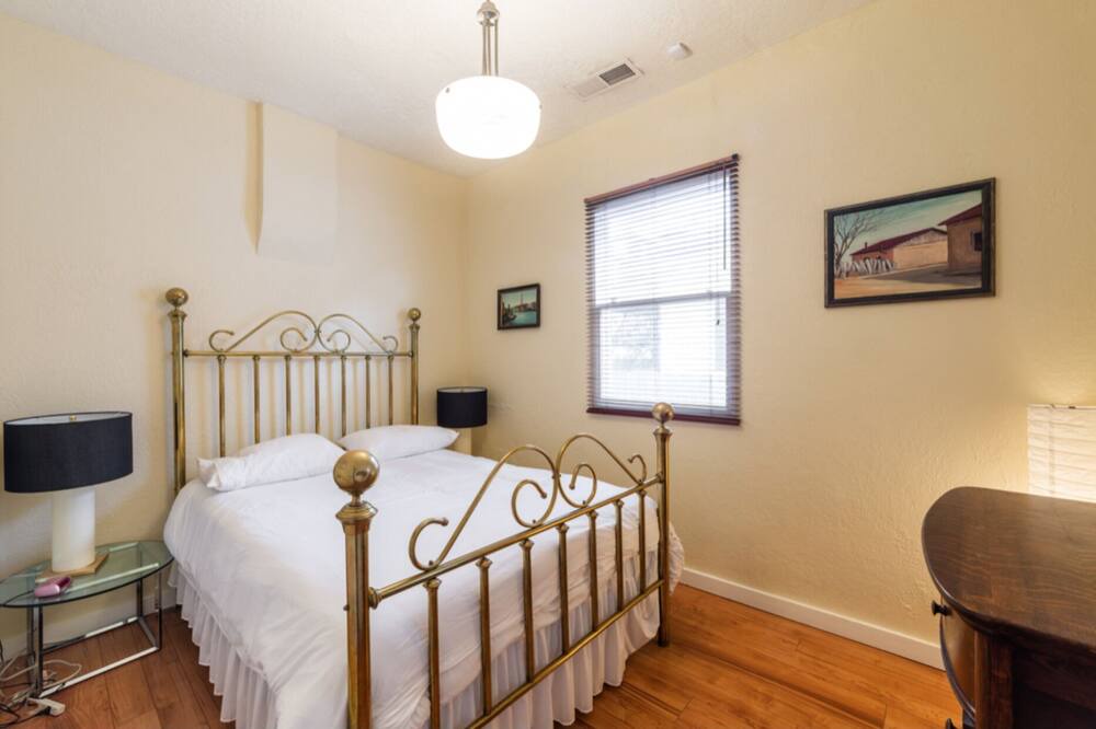 Photo of Bedroom in Barelas